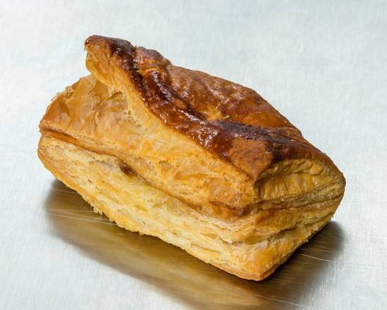BBQ Chicken Turnover (蜜汁雞酥)
